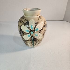 T. Vail Native American Horsehair Pottery Vase, Signed